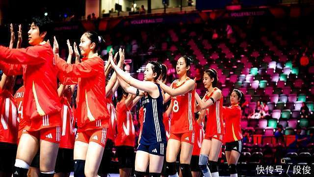 中国女排战胜日本闯入半决赛