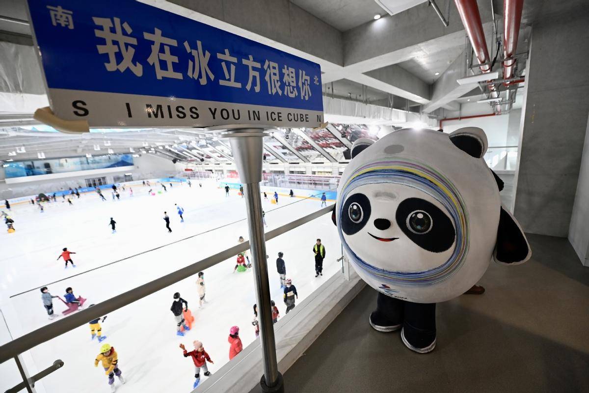 欧洲国家赛场热度持续升温,吸引众多观众的简单介绍 欧洲国家赛场热度持续升温,吸引众多观众的简单介绍