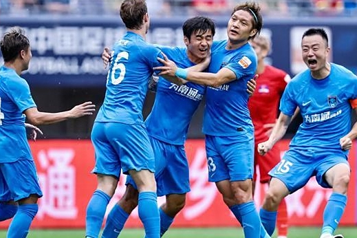 领跑佳绩一路阻碍逆袭球队强势夺冠的简单介绍