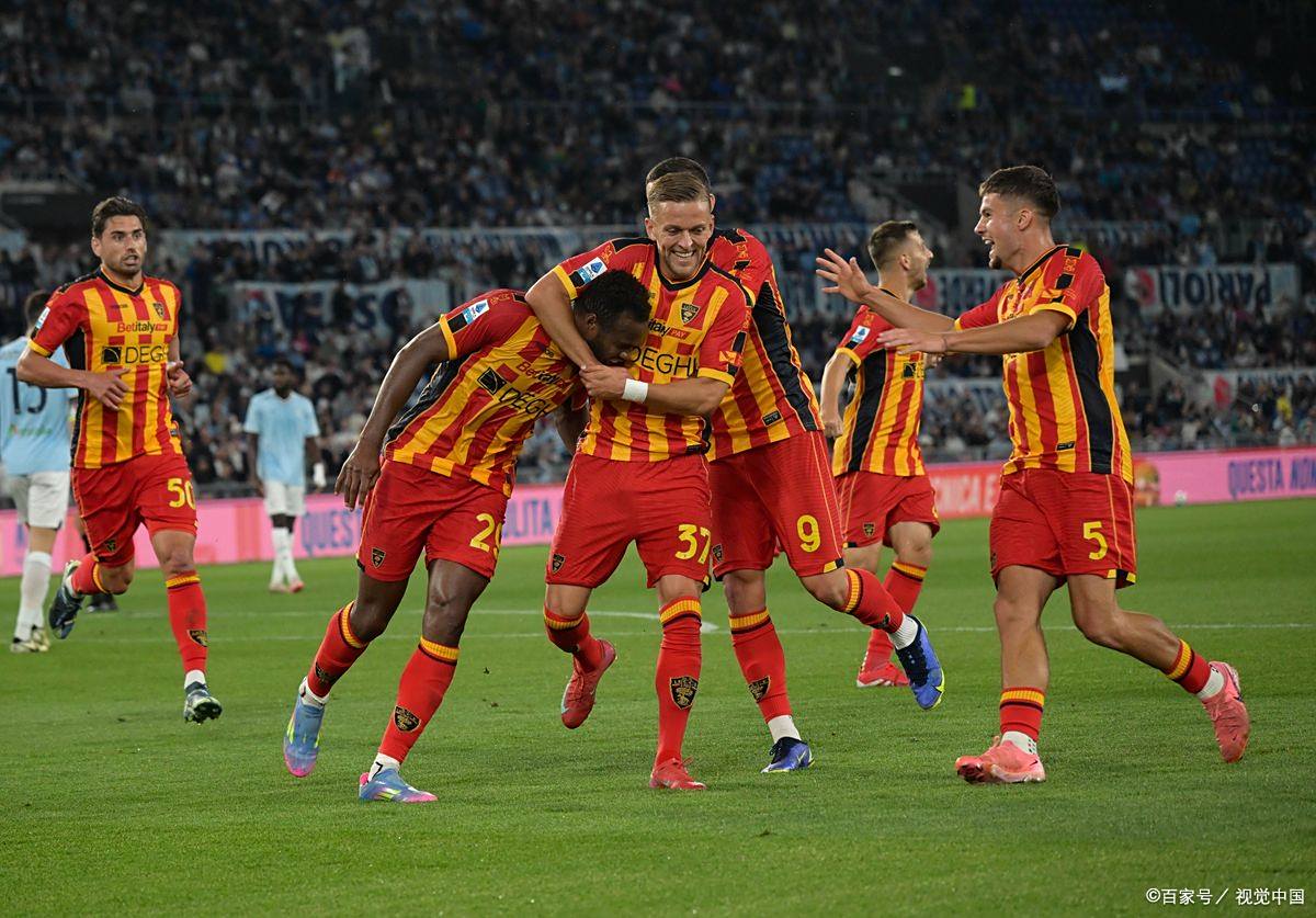 包含西班牙队遭遇热播,国际友谊赛败绩不影响信心的词条 包含西班牙队遭遇热播,国际友谊赛败绩不影响信心的词条