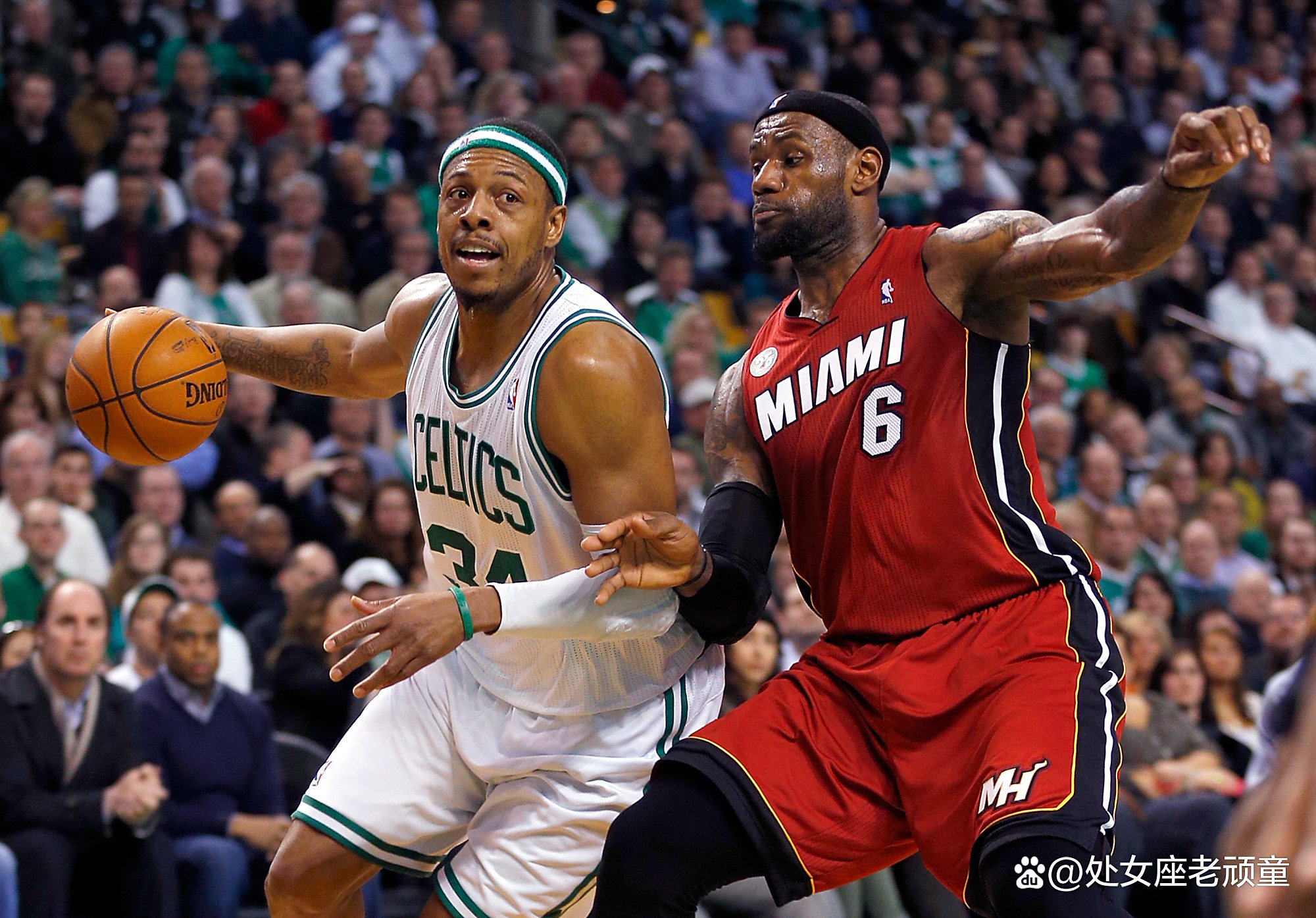 爵士客场负于绿军,克里斯保罗伤退 爵士客场负于绿军,克里斯保罗伤退