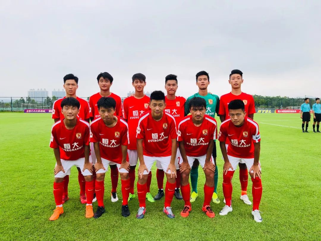 广州恒大展现团队合作精神取得胜利的简单介绍 广州恒大展现团队合作精神取得胜利的简单介绍