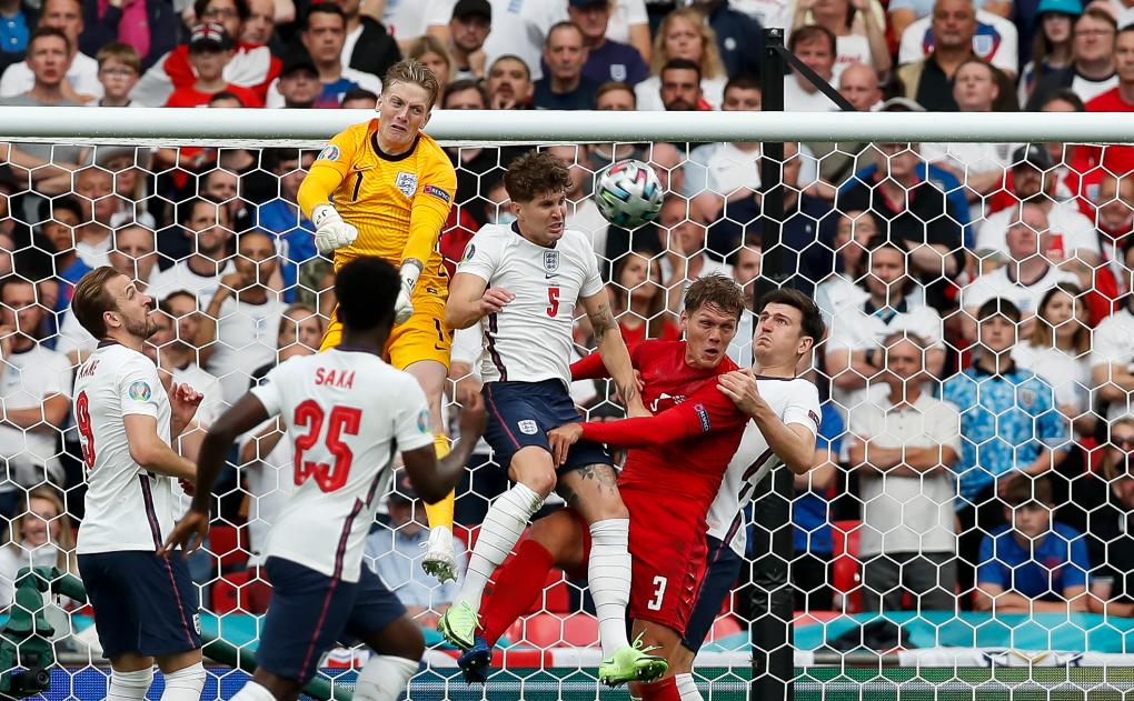 希腊队成功晋级欧预赛淘汰赛 希腊队成功晋级欧预赛淘汰赛