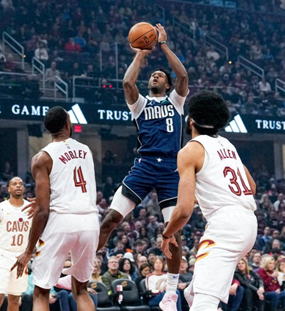 独行侠击败鹈鹕，客场收获关键胜利