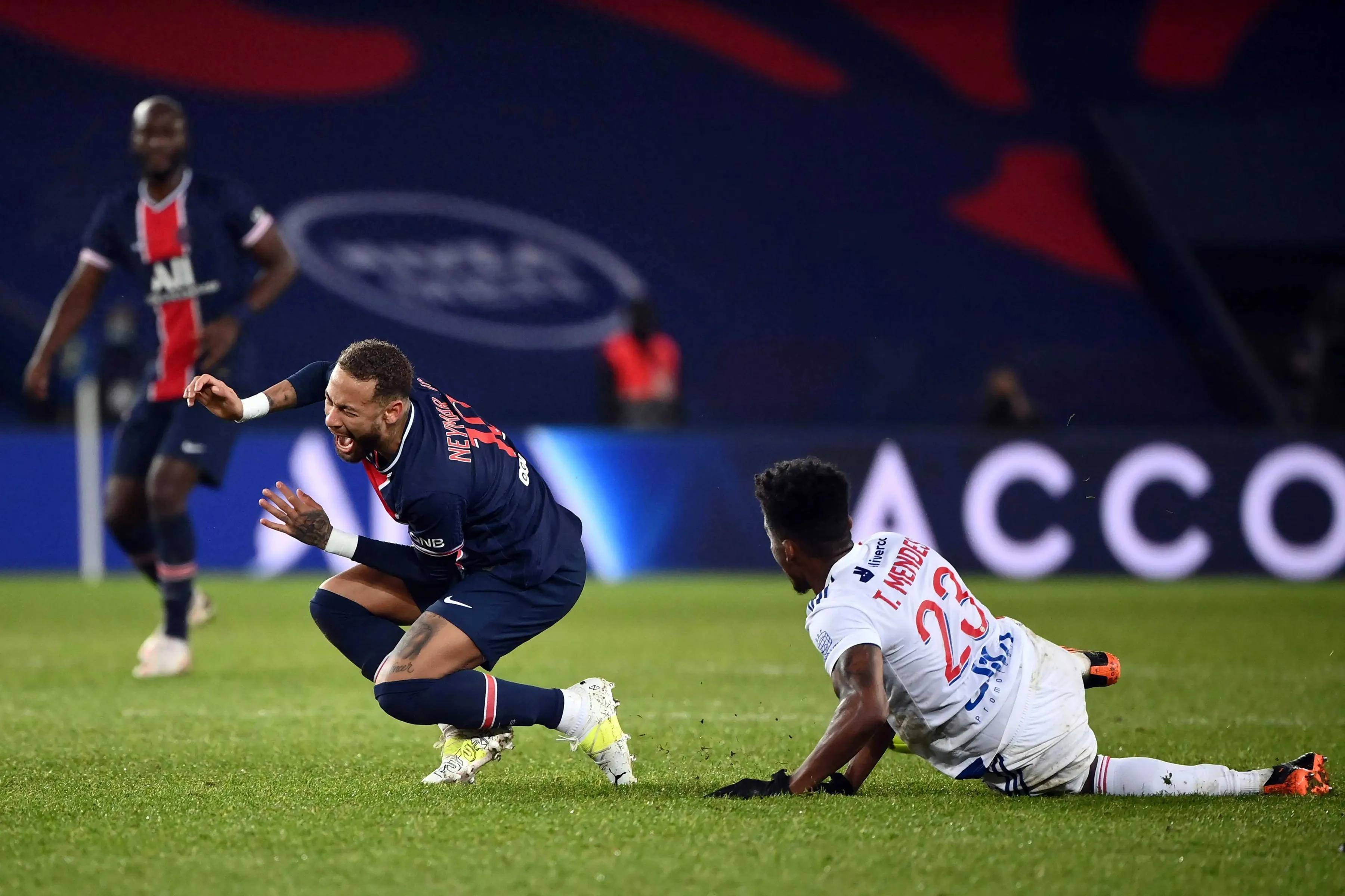 巴黎圣日耳曼赢得欧冠小组赛,梅西带领球队晋级的简单介绍 巴黎圣日耳曼赢得欧冠小组赛,梅西带领球队晋级的简单介绍