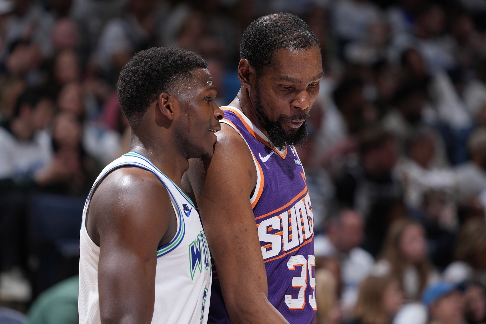 猛龙战胜尼克斯，杜兰特缺席球队仍保持不败记录