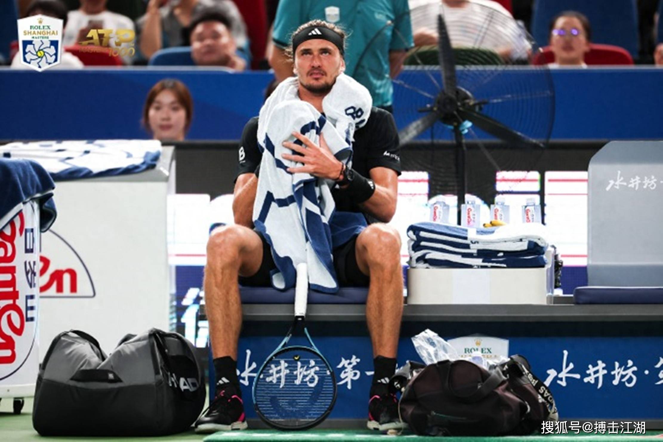 关于温网碾压美网，兹维列夫高光表现的信息